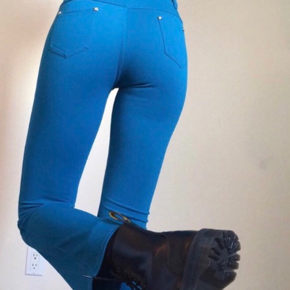 Vintage 90’s/Early 2000’s Strechy Aqua Flare Pants - Picture 3 of 4